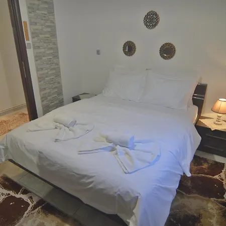 Dimitras Kalithea Apartman *