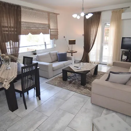 Dimitras Kalithea Apartman Kasztoriá