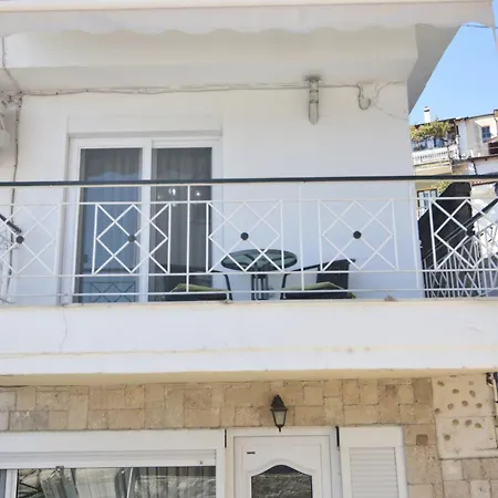 Dimitras Kalithea Apartman Kasztoriá