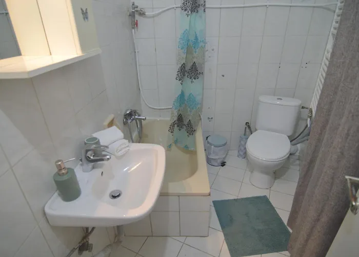 Dimitras Kalithea * Kastoria